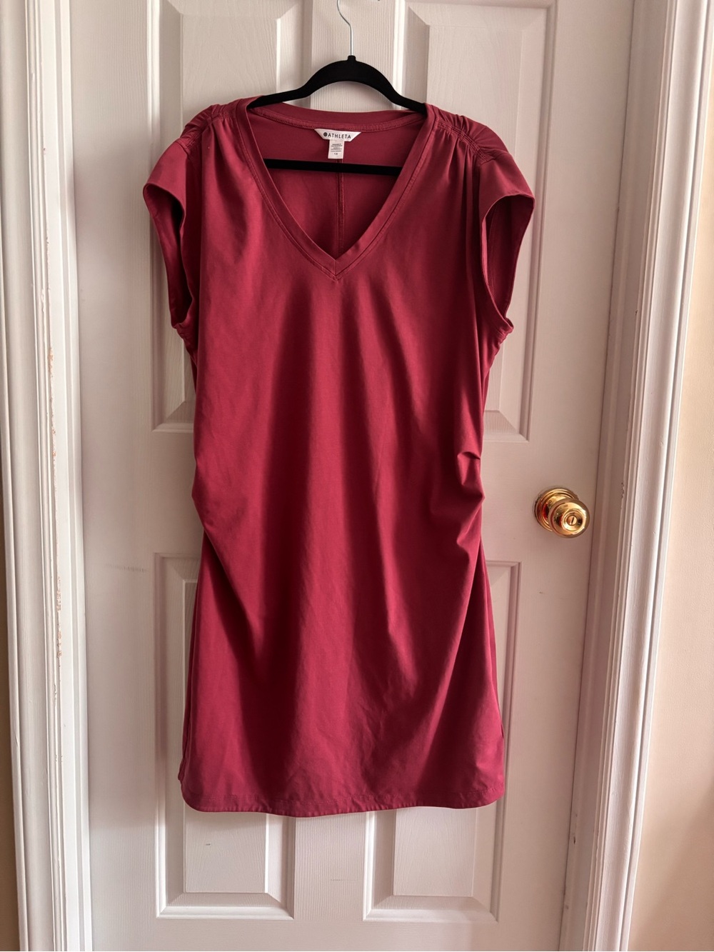 Athleta V-Neck Dress 1X Berry Pink Ruched Sleeve Athleisure Travel